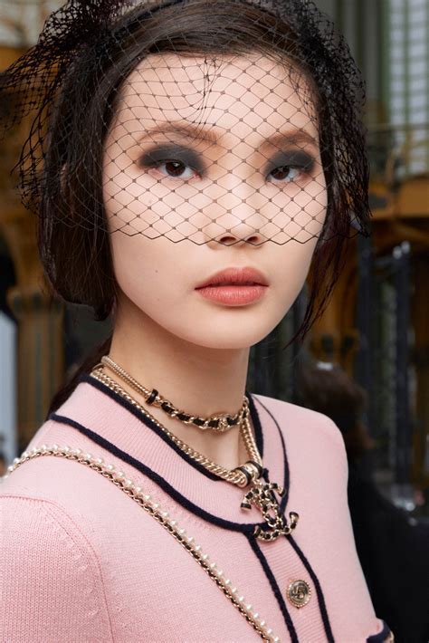 chanel ss21 makeup|Vogue First Look: Lucia Pica On Chanel Beauty SS21 .